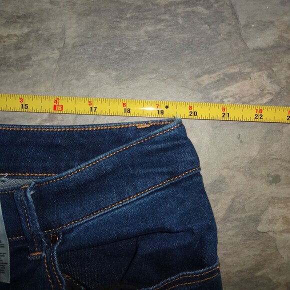 CHICOS 3.5 18 PLATINUM Jeans Womens Blue Denim Crop 95 Cotton - Picture 12 of 14